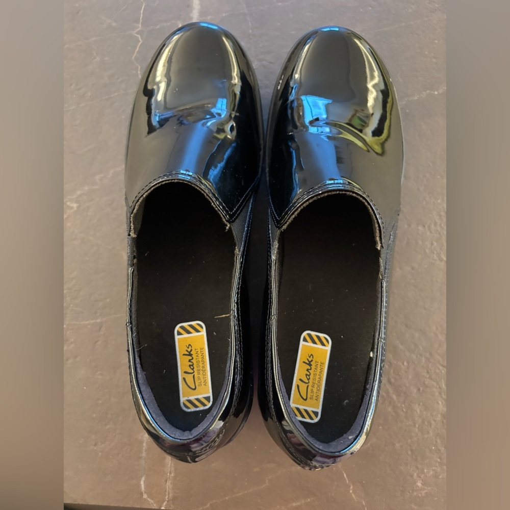 Clarks Slip Resistant Slip-On Clogs Comfort Shoes‎ Patent Leather Black Size 9.5